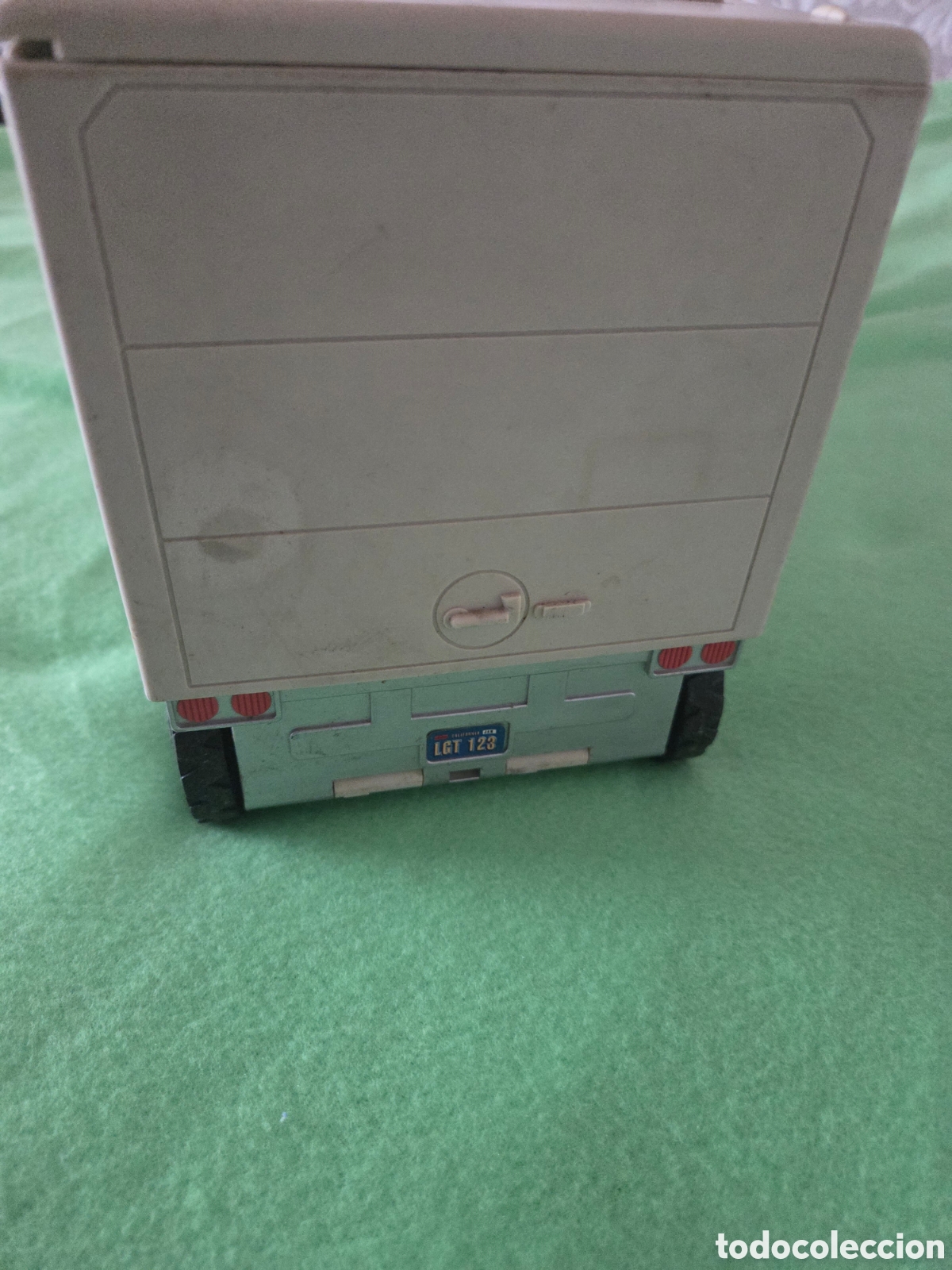 Coleccionismo: Camion micro machines con coches - Foto 5