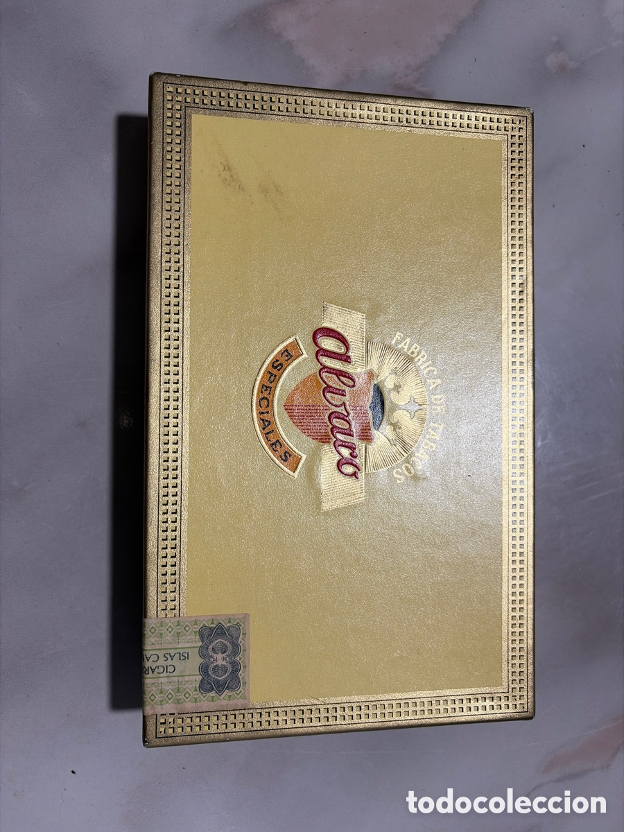 Coleccionismo: Tabaco Cigarros puros Alvaro 25 cedros caja sin abrir