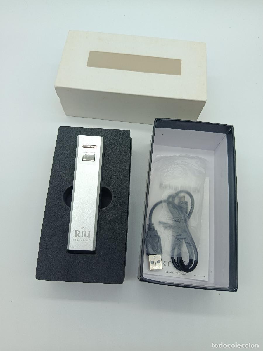 Coleccionismo: POWER BANK. PUBLICIDAD HORELES RIU. LEER DESCRIPCION. MYJ.