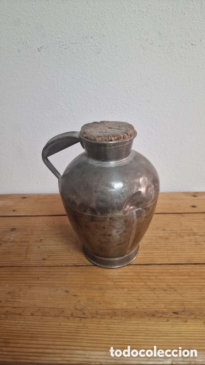 Coleccionismo: Jarra antigua de metal - Foto 2