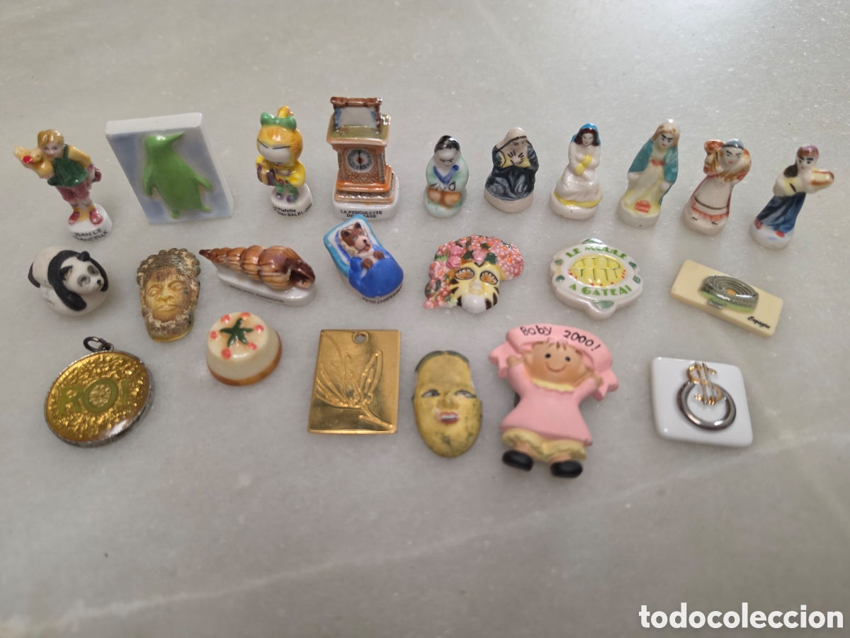 Coleccionismo: F&Eacute;VES. FIGURAS DE PORCELANA. 23 DIFERENTES. ROSCON DE REYES.
