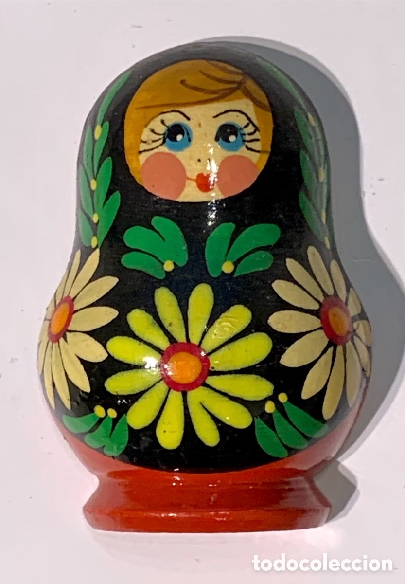 Coleccionismo: Im&aacute;n. Matrioska. Madera pintada. A&ntilde;os 90.