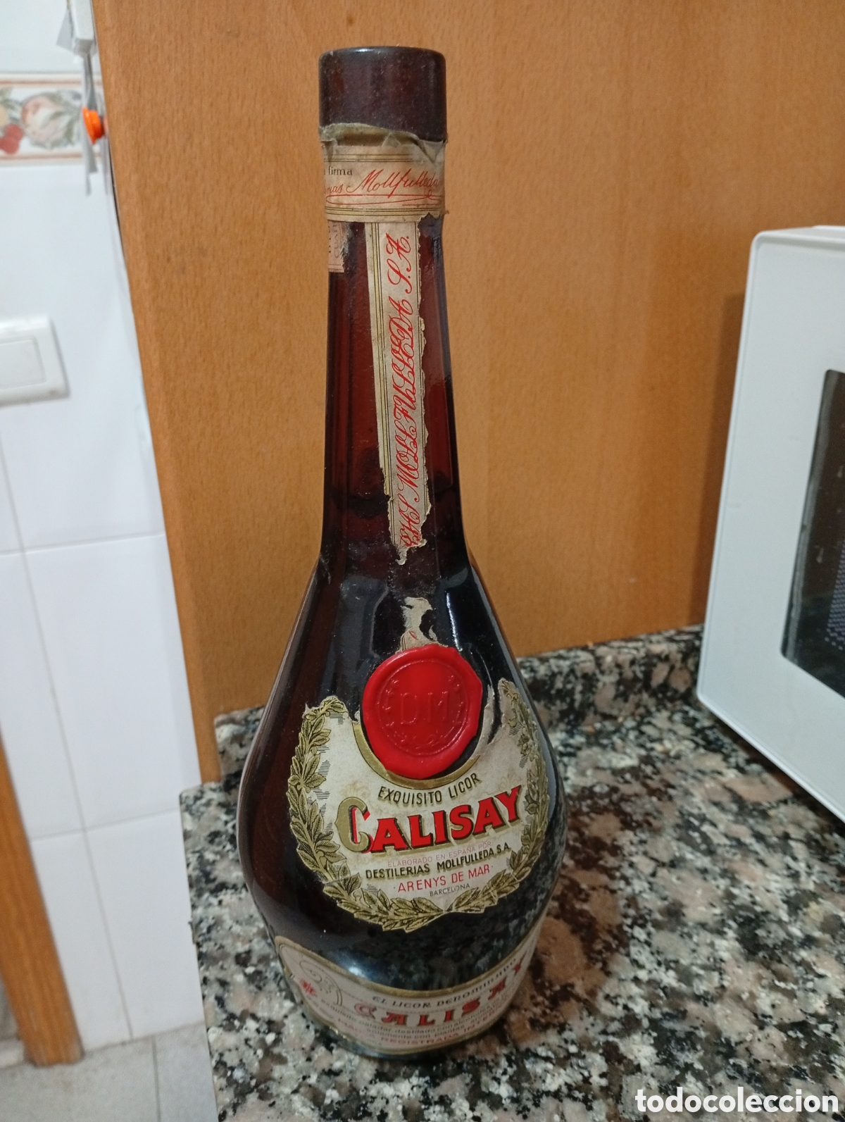 Coleccionismo: Botella calisay 4 ptas precintada