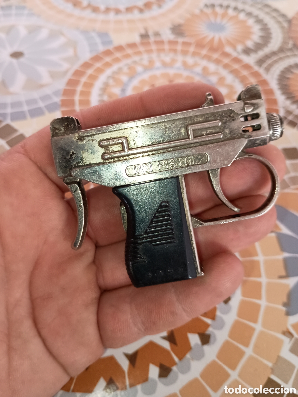 Colecionismo: Mechero pistola uzi metal