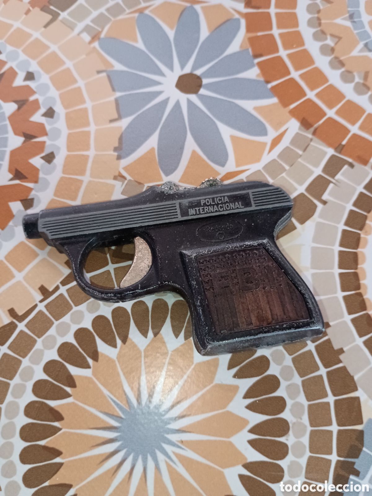 Coleccionismo: Pistola vintage de petardos marca redondo polic&iacute;a Nacional fbi