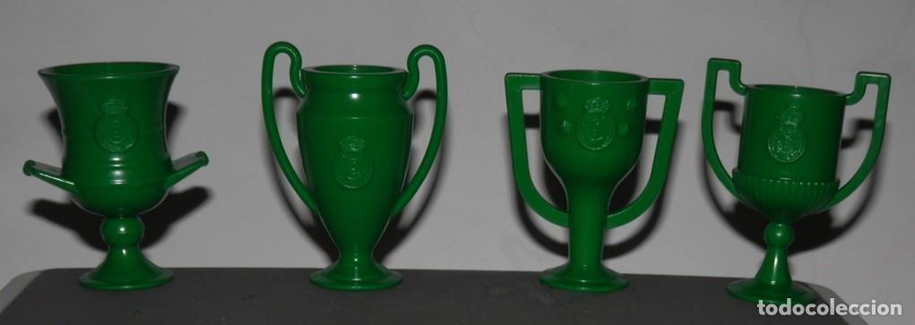 Coleccionismo: LOTE DE 4 MINIATURAS TROFEOS REAL MADRID - PARCHIS PERIODICO AS