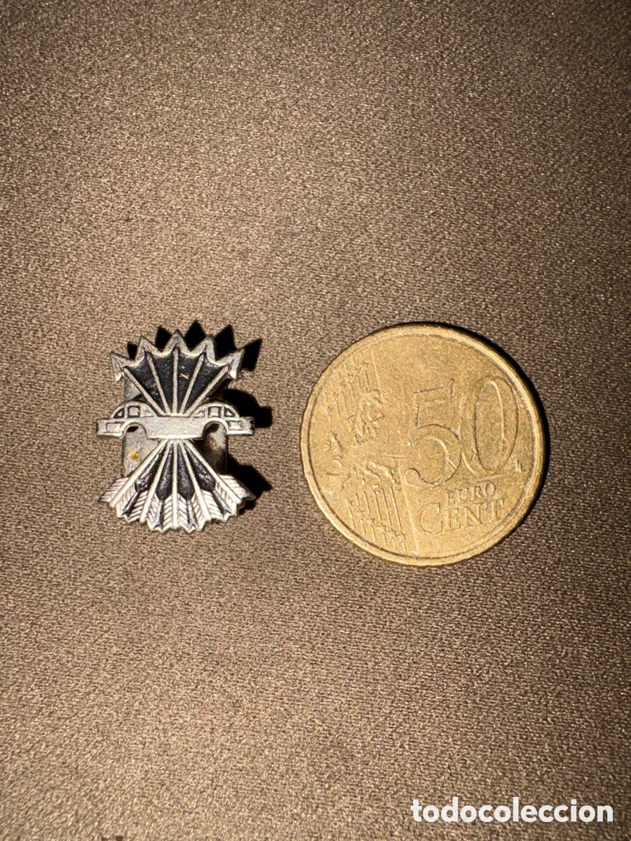 Coleccionismo: INSIGNIA FALANGE ESPA&Ntilde;OLA-NUMERADA*VER FOTOS*