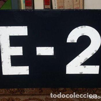 Coleccionismo: Senal Tren FEVE E-2 Metalica V&iacute;a Ancho Reducido Ferrocarril Antiguo PEIFER