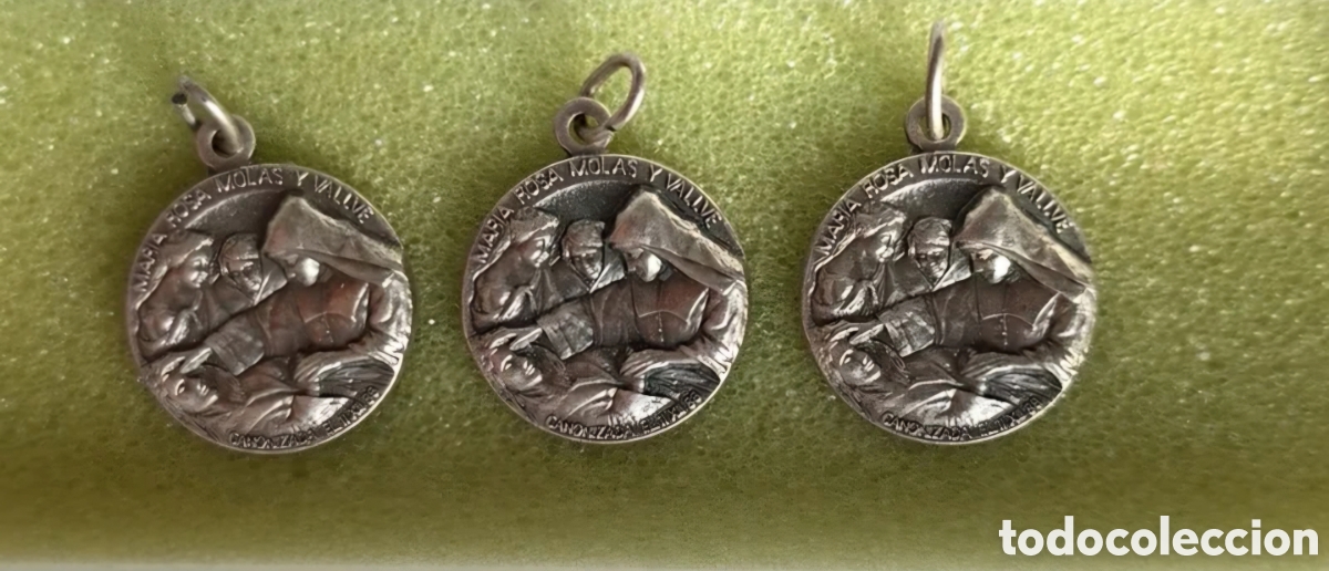 Coleccionismo: Lote medallas religiosas