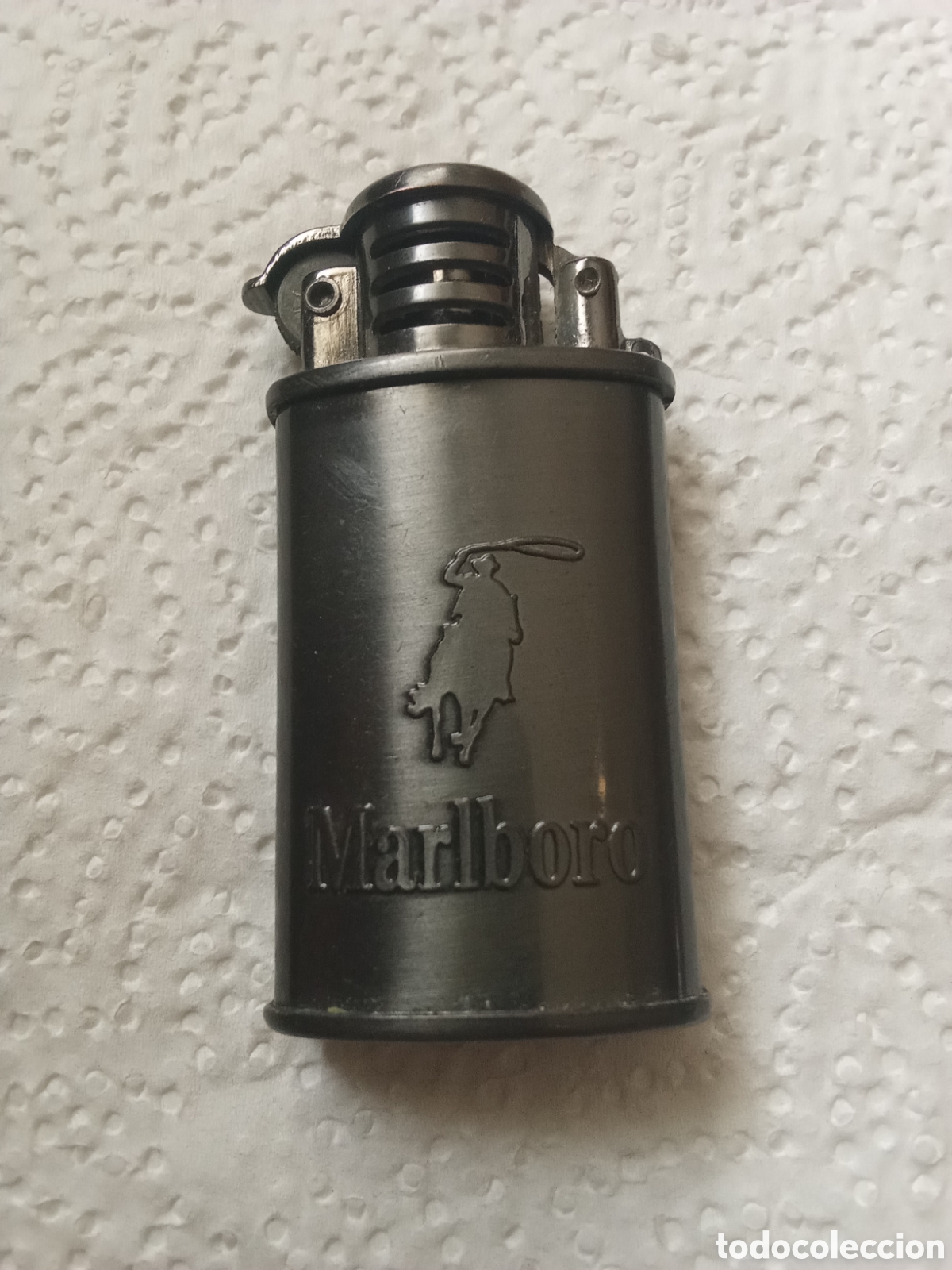 Coleccionismo: MECHERO ANTIGUO DE MALBORO DE GASOLINA