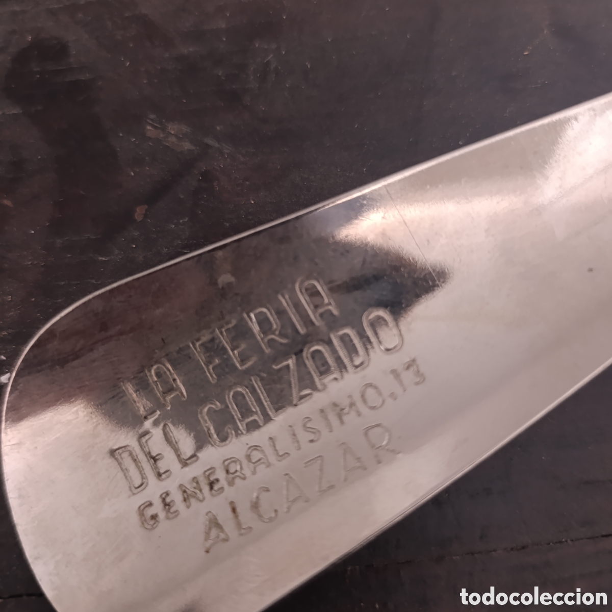 Coleccionismo: Alc&aacute;zar de San Juan,Antiguo calzador,&rdquo;LA FERIA DEL CALZADO&rdquo; direcci&oacute;n &rdquo;GENERALISIMO 13&rdquo;