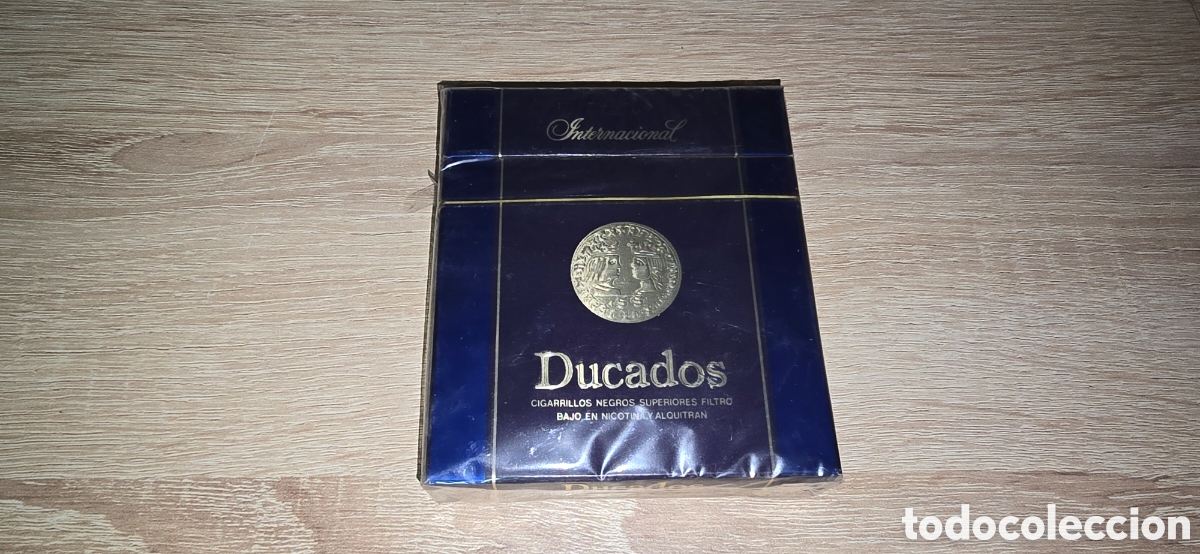 Coleccionismo: PAQUETE DE TABACO - DUCADOS INTERNACIONAL - CAJETILLA DE 20 CIGARRILLOS - PRECINTADA SIN ABRIR