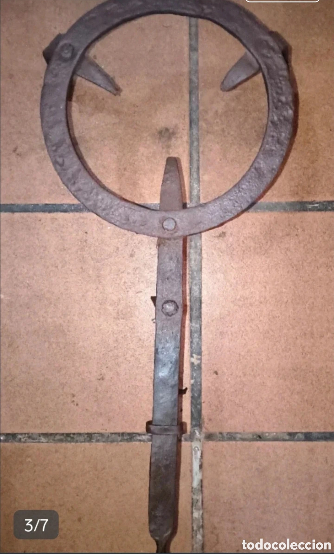 Coleccionismo: Trede antiguo de hierro forjado chimenea salvamanteles vintage