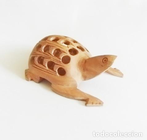 Coleccionismo: TORTUGA DE MADERA - ARTESANAL FIGURITA - ANIMAL - FAUNA - MINIATURA - FIGURA - ARTESAN&Iacute;A