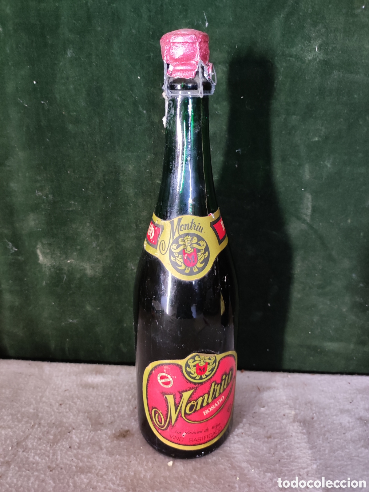 Coleccionismo: Vino rosado montriu vino gasificado