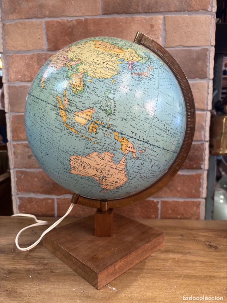 Coleccionismo: L&aacute;mpara de Escritorio con Globo Terr&aacute;queo Vintage Franc&eacute;s Girard et Barr&egrave;re (c. 1958-1961)