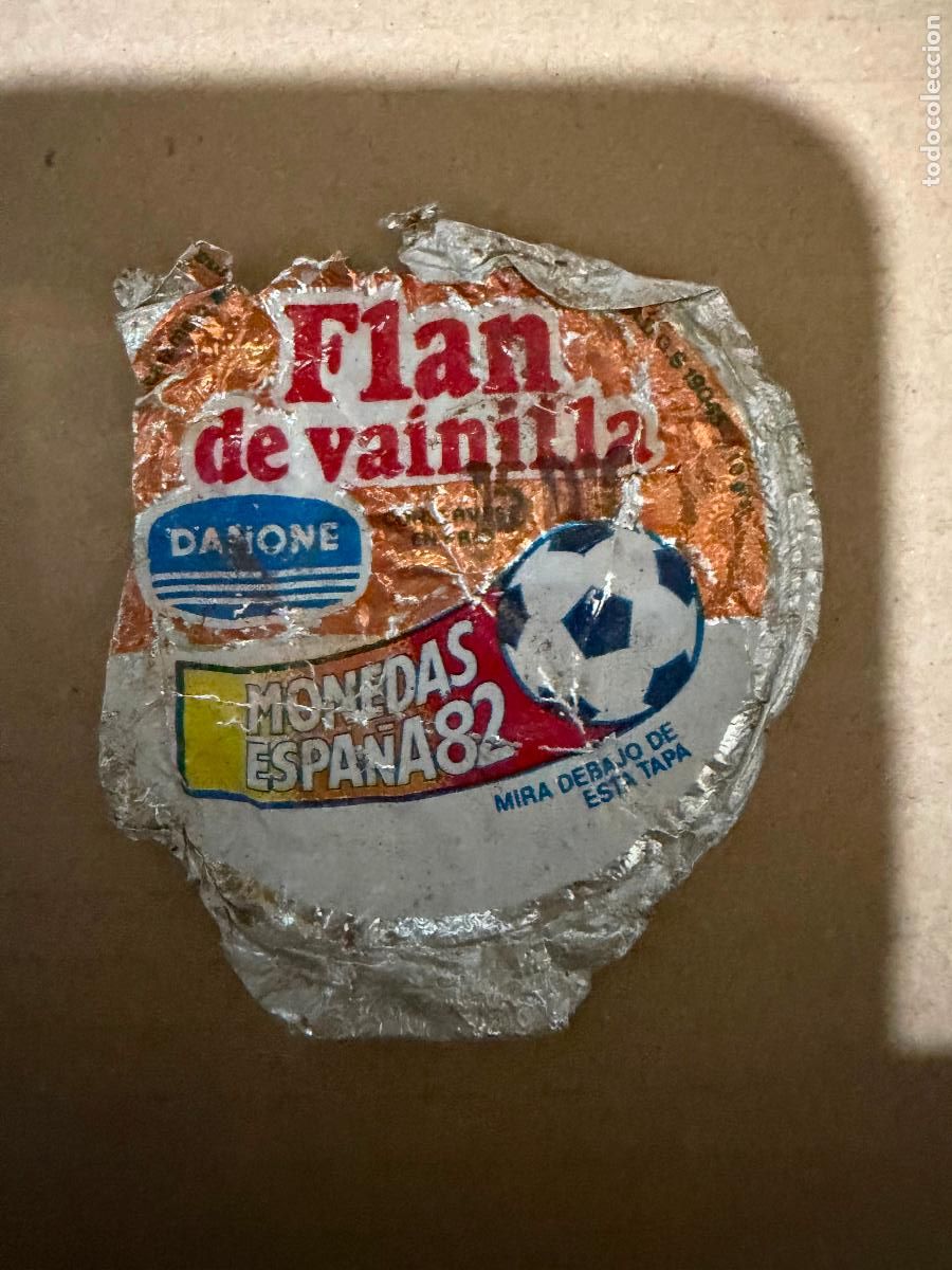 Coleccionismo: Tapa Danone flan de vainilla monedas mundial 82