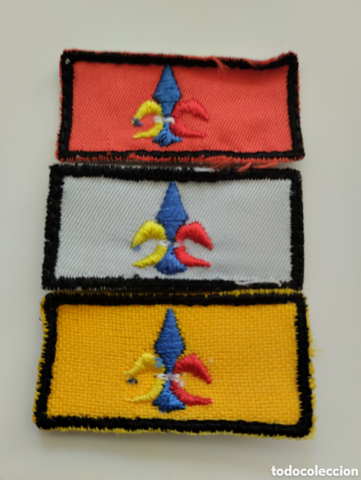 Coleccionismo: Set de Insignias Oficiales de logros academicos