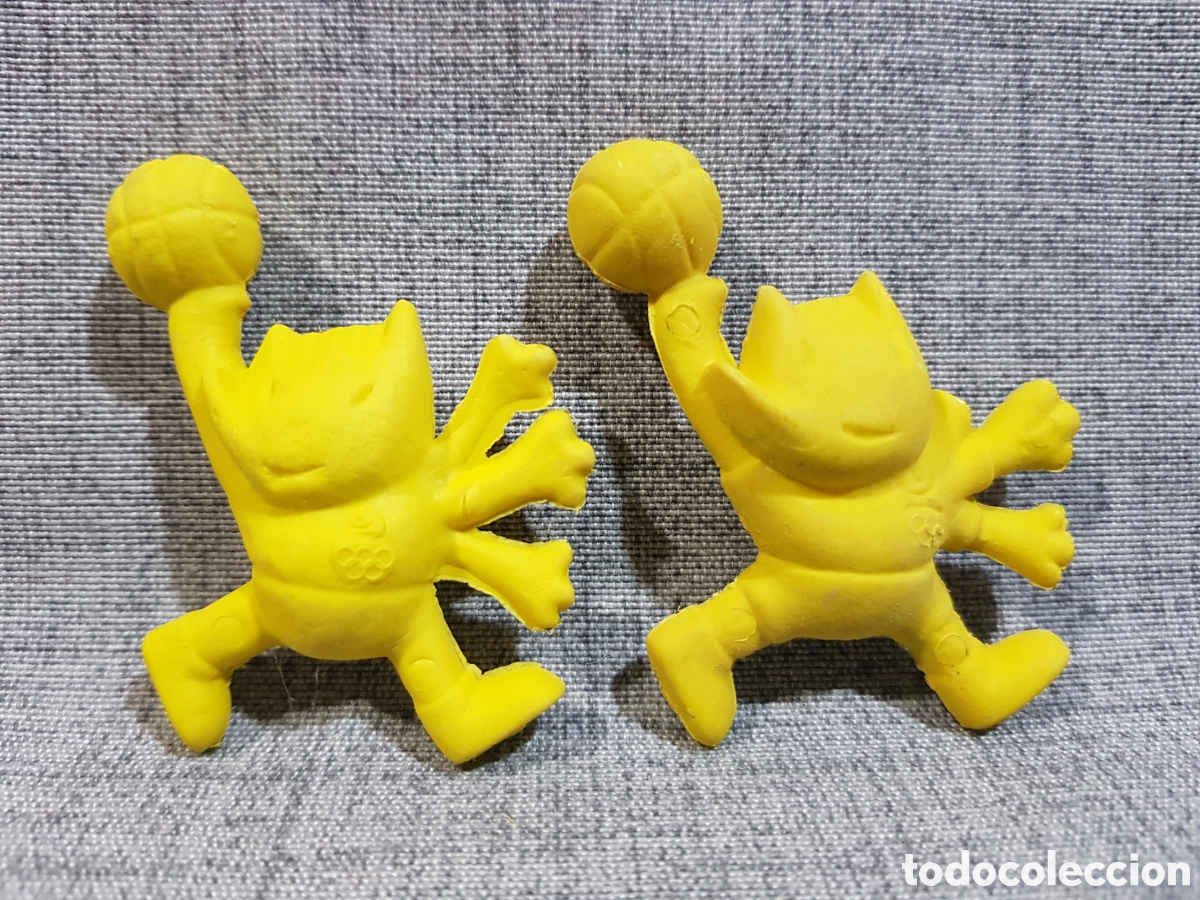 Coleccionismo: MASCOTA COBI BALONCESTO JUEGOS OL&Iacute;MPICOS BARCELONA 92 FIGURAS PROMOCIONALES DANONE FLAN Y PETIT SUI