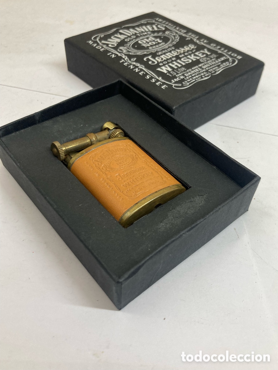 Coleccionismo: Mechero Jack Daniel&rsquo;s de Gasolina