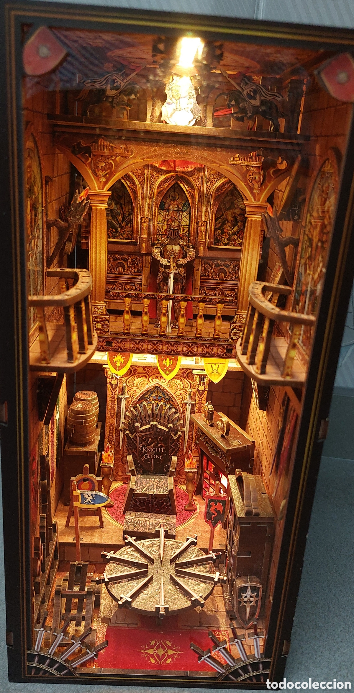 Coleccionismo: Casa de mu&ntilde;ecas sujetalibros booknook montado