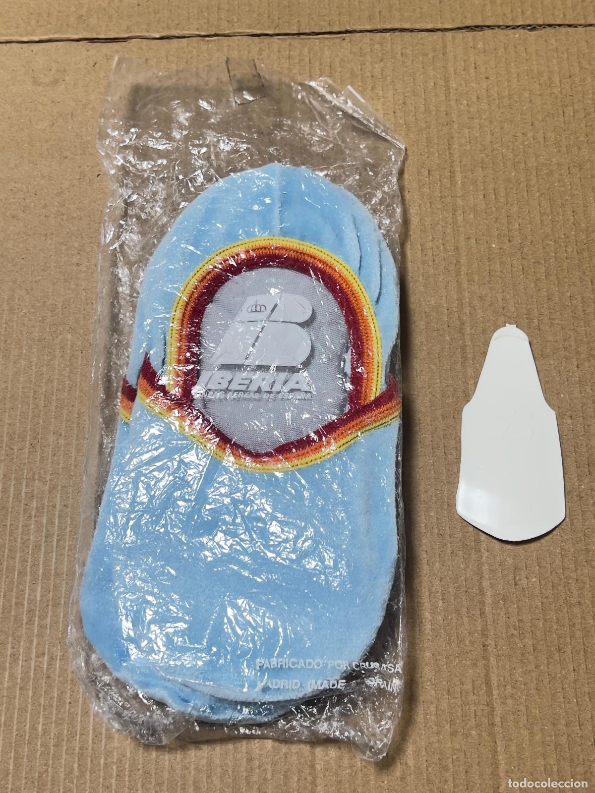 Coleccionismo: Zapatillas de avi&oacute;n gentileza de IBERIA para descalzarse en largo recorrido con calzador