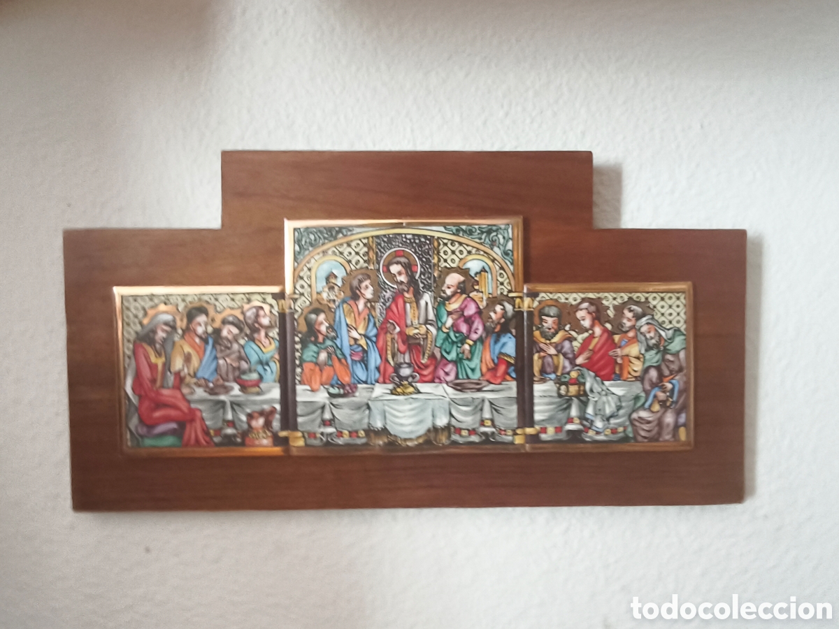 Coleccionismo: Cuadro religioso La &Uacute;ltima Cena en relieve &ndash; Retablo tr&iacute;ptico sobre madera &ndash; Vintage