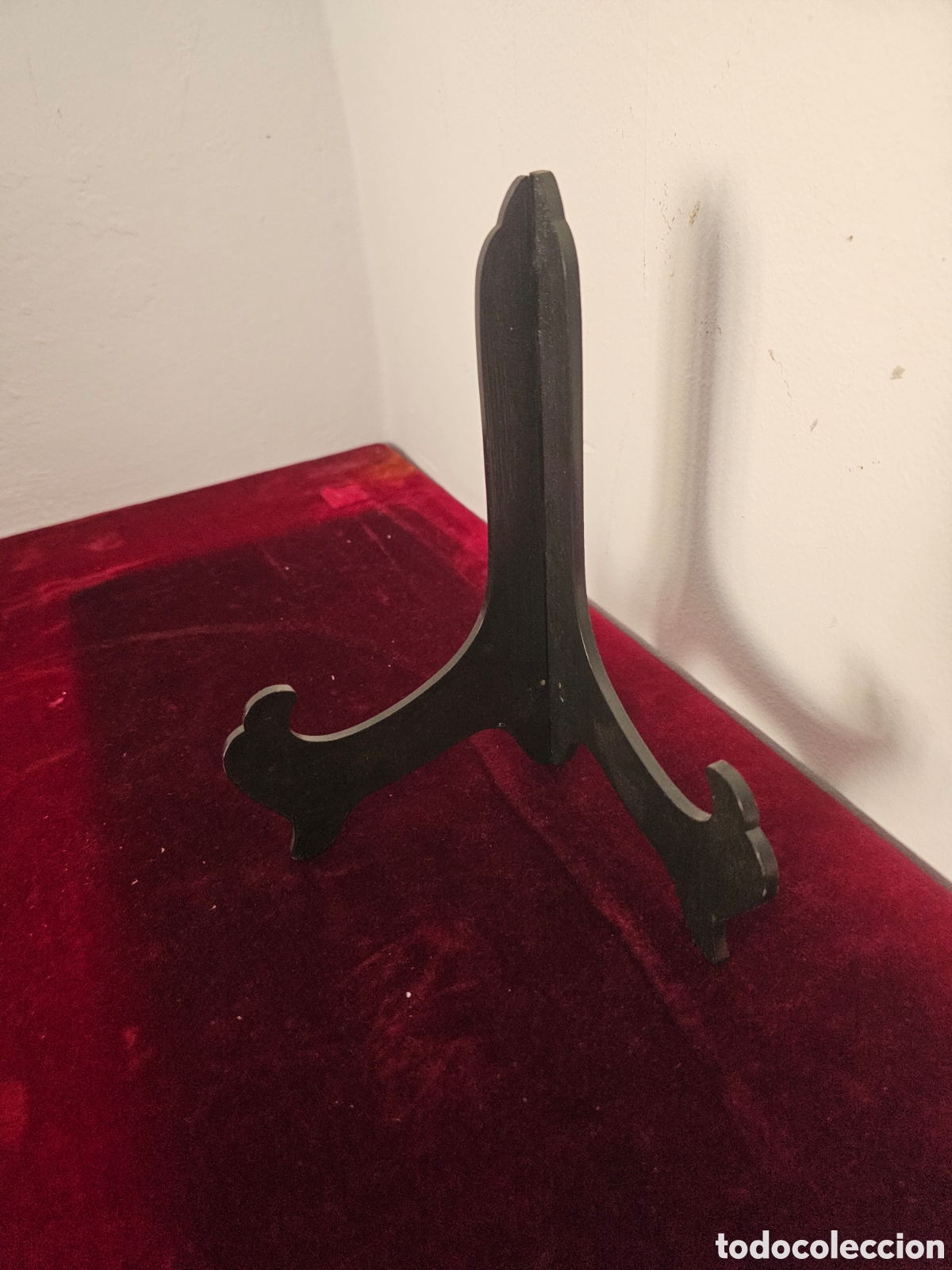 Coleccionismo: Soporte para plato decorativo o bandeja. 1960s 1980s