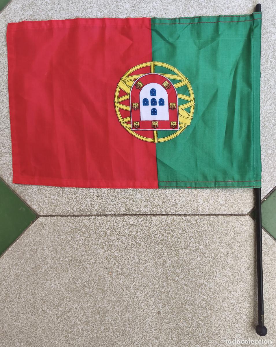 Coleccionismo: BANDERA DE MANO - PORTUGAL - 40 x 31 cm