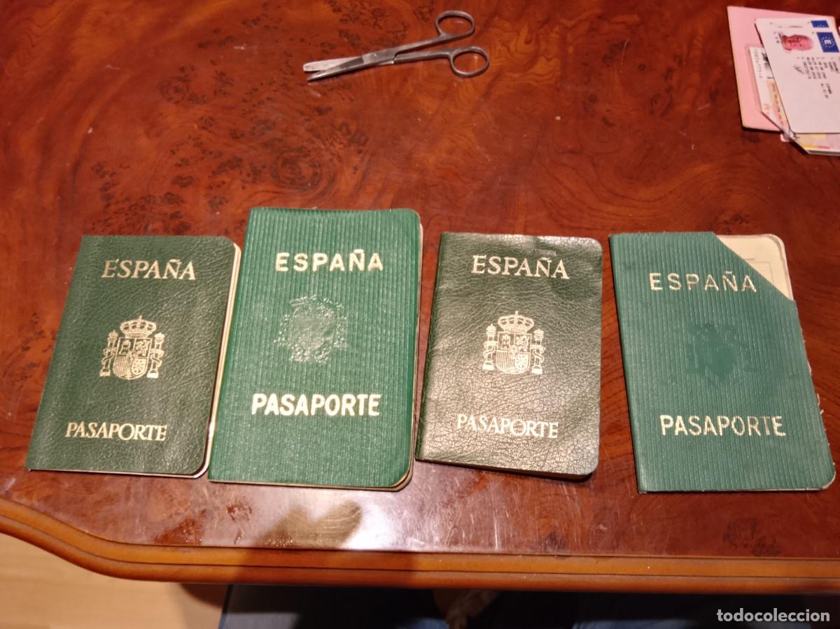 Coleccionismo: Lote de 4 pasaportes a&ntilde;os 70/80