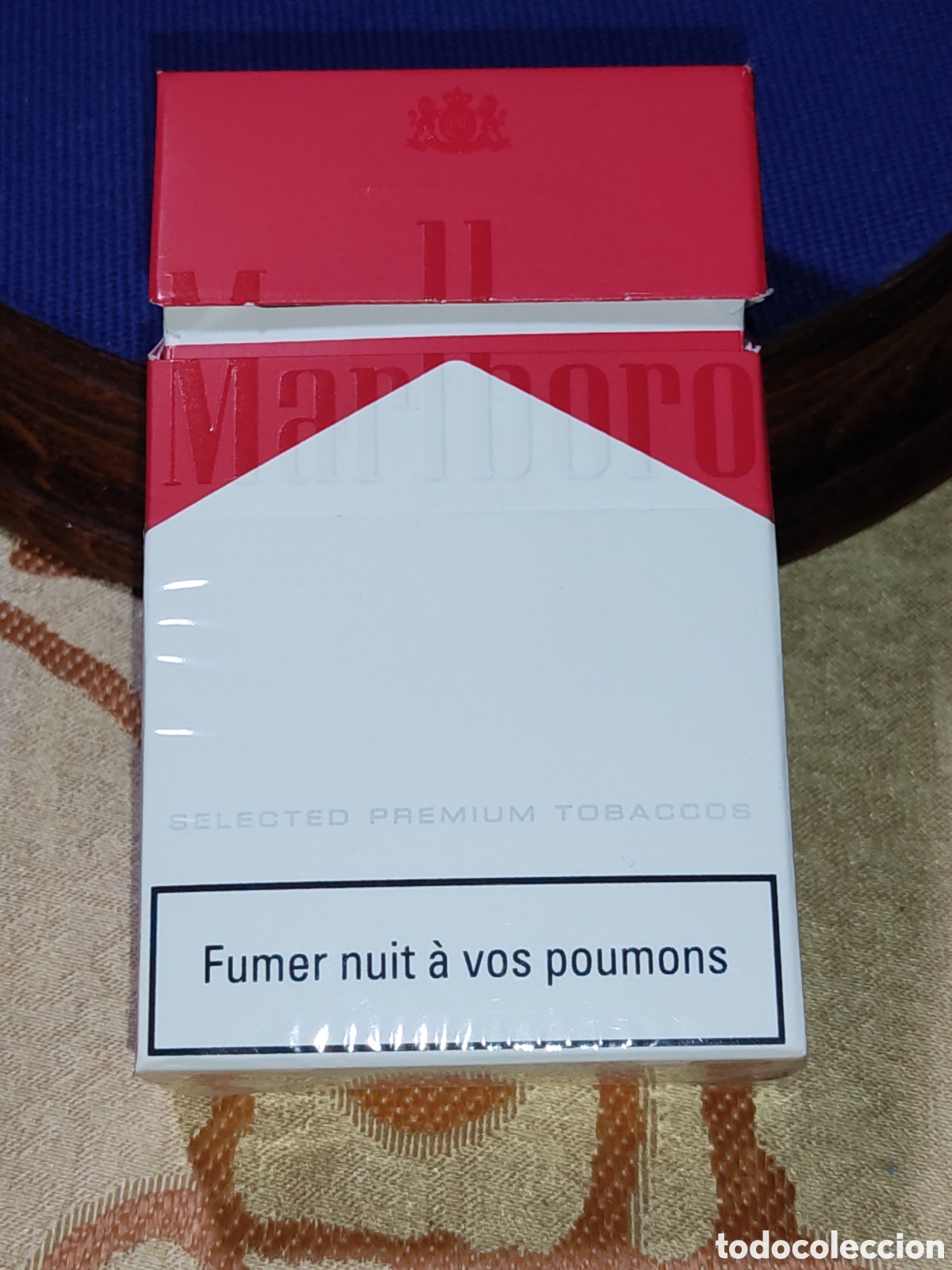 Coleccionismo: Paquete de tabaco Marlboro Argelia,en franc&eacute;s y &aacute;rabe.