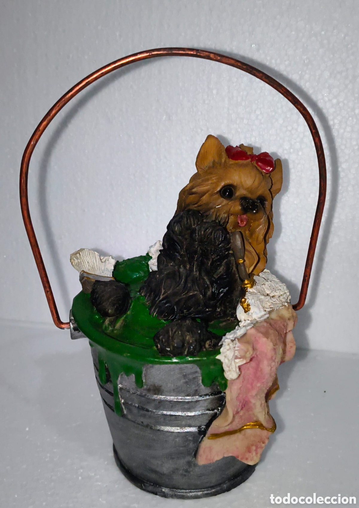 Coleccionismo: Figura perro yorkshire en cubo