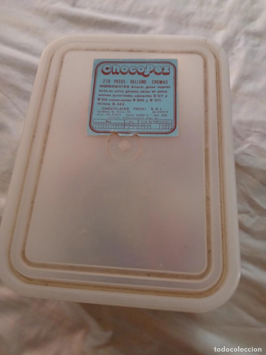 Coleccionismo: Antiguo bote de caramelo peces rellenos chocopez hojalatero provi Alicante a&ntilde;o 1987 vacio