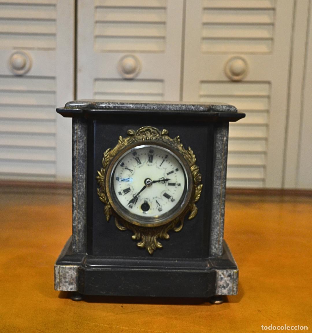 Coleccionismo: Reloj de Sobremesa Antiguo en M&aacute;rmol