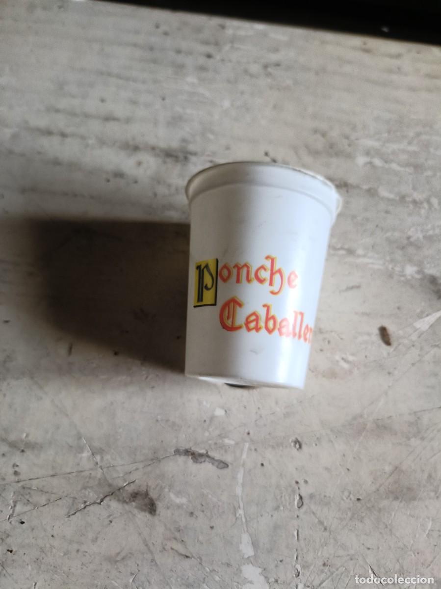 Coleccionismo: VASO PLATICO PONCHE CABALLERO A&Ntilde;OS 70-80