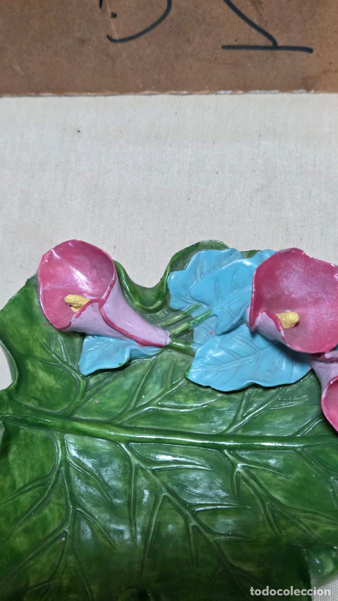 Coleccionismo: bandeja en forma de hoja floral - Foto 5