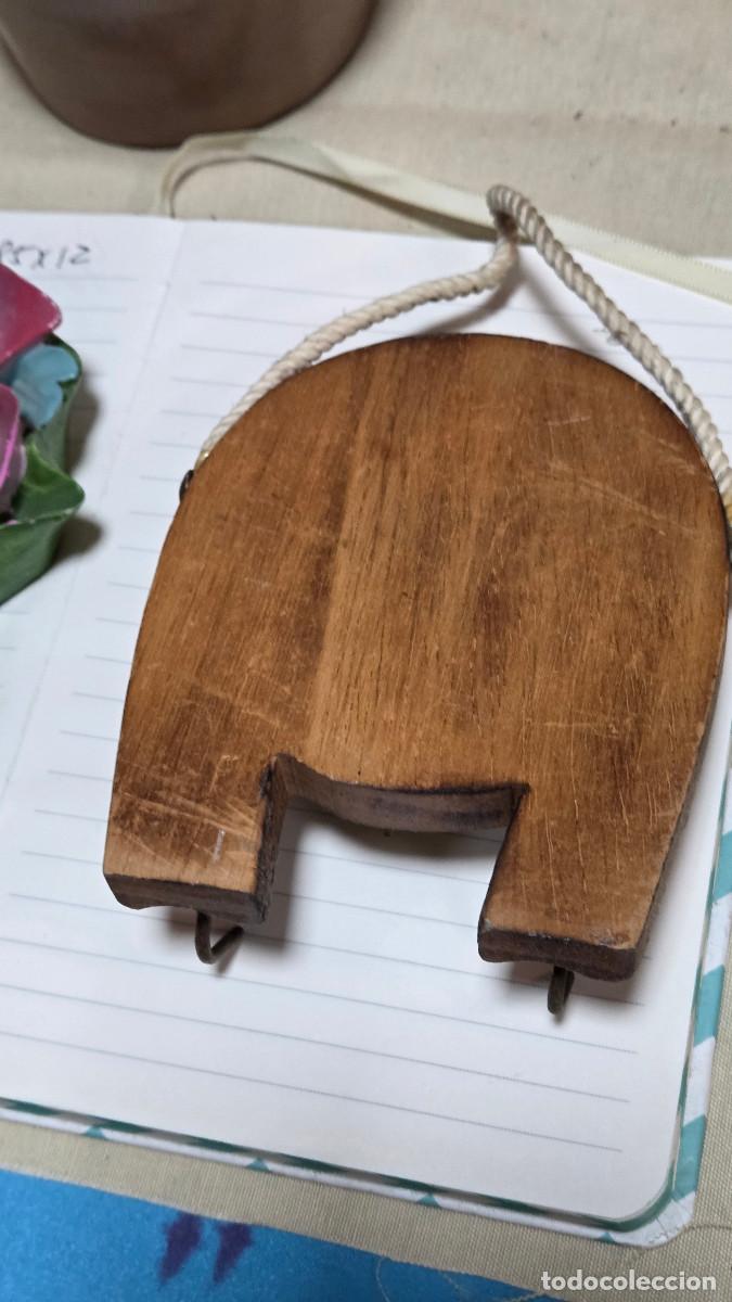 Coleccionismo: colgador de llaves madera - Foto 4