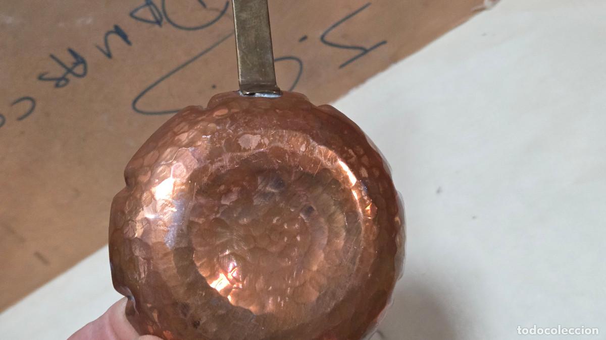 Coleccionismo: palmatoria de cobre vintage - Foto 3