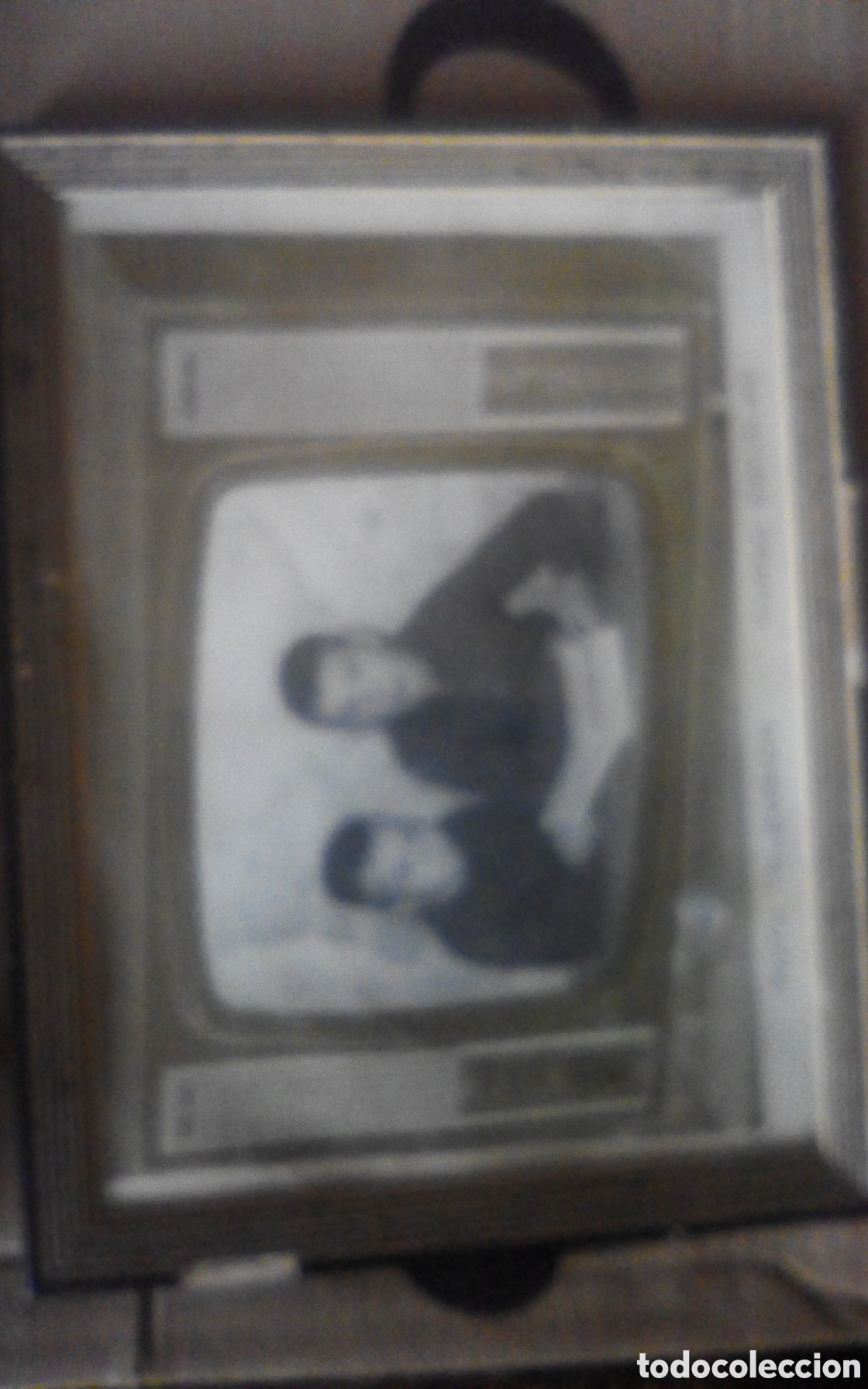 Coleccionismo: Cuadro fotograf&iacute;a de dos escolares. Foto-Television, curso escolar. A&ntilde;os 60s, mide 26,5 x 20,5 cm.