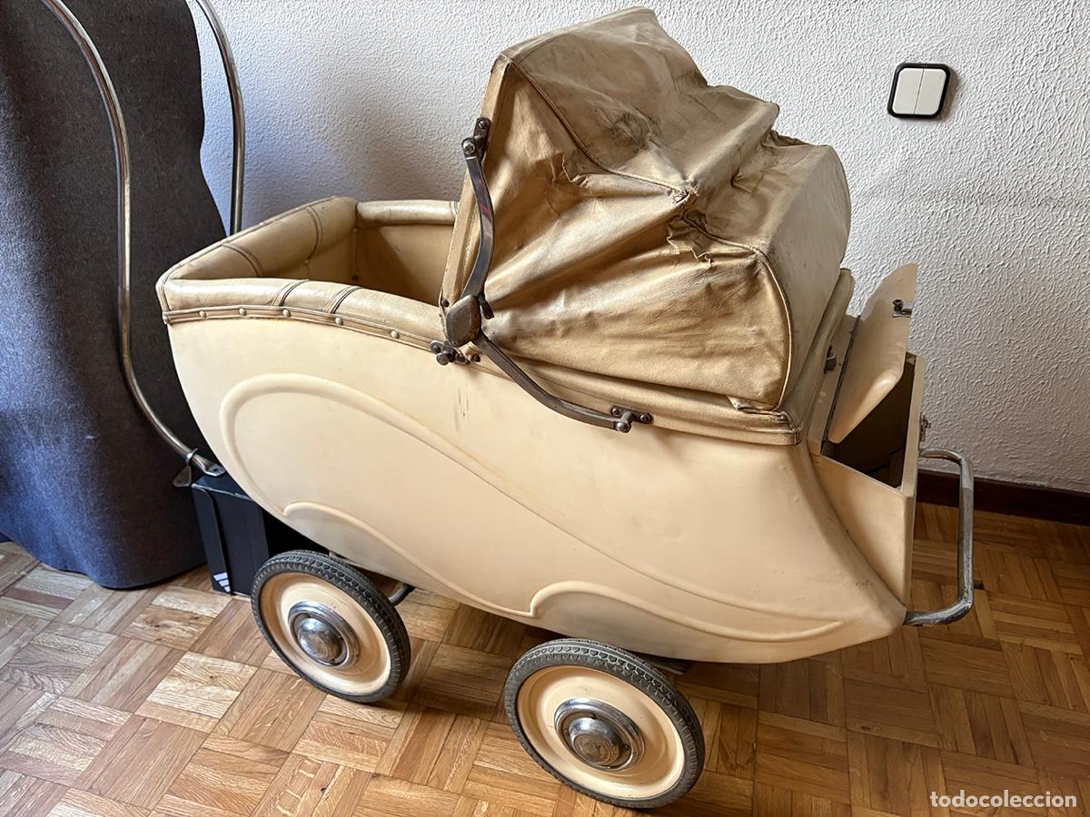 Coleccionismo: Carrito de paseo de beb&eacute; antiguo - Foto 2