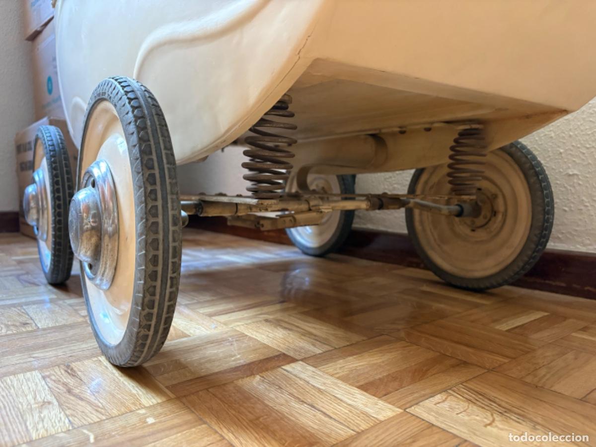 Coleccionismo: Carrito de paseo de beb&eacute; antiguo - Foto 7