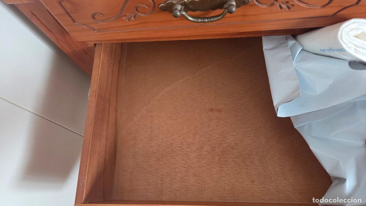 Coleccionismo: comoda con espejo de madera - Foto 8