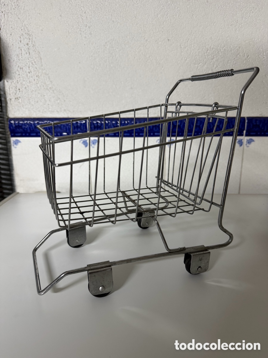 Coleccionismo: Carrito de la compra en miniatura (24 x 25 cm)