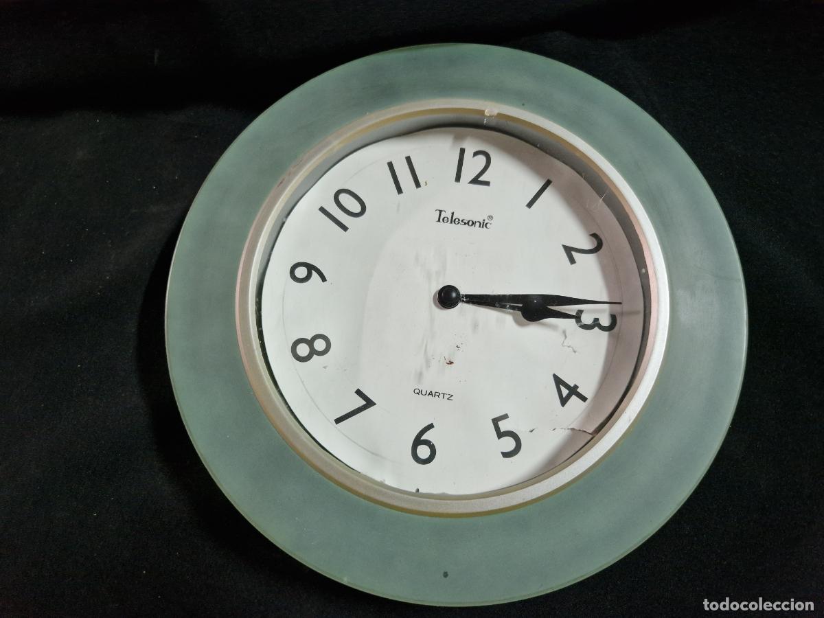 Coleccionismo: BONITO RELOJ PARA COLGAR EN PARED. TERESONIC.