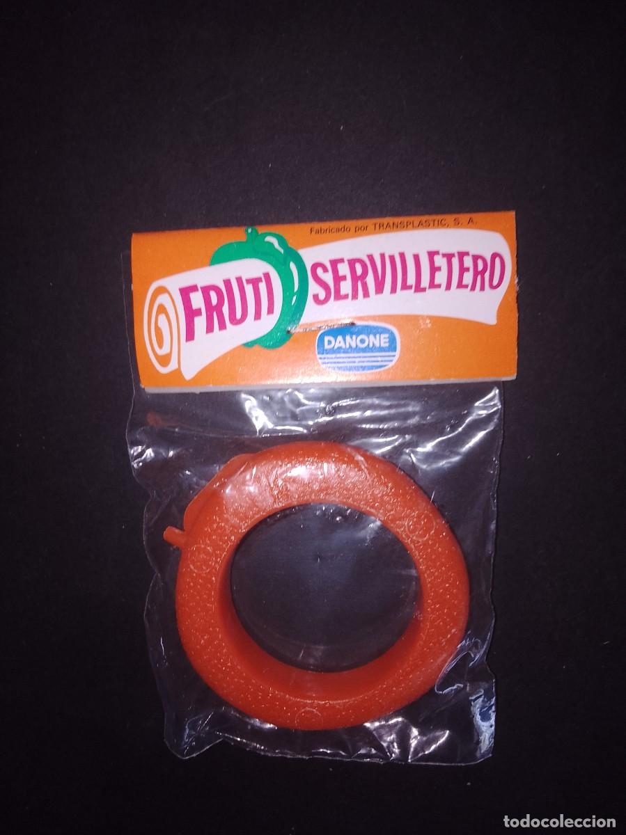 Coleccionismo: Fruti servillero Danone nuevo sin abrir