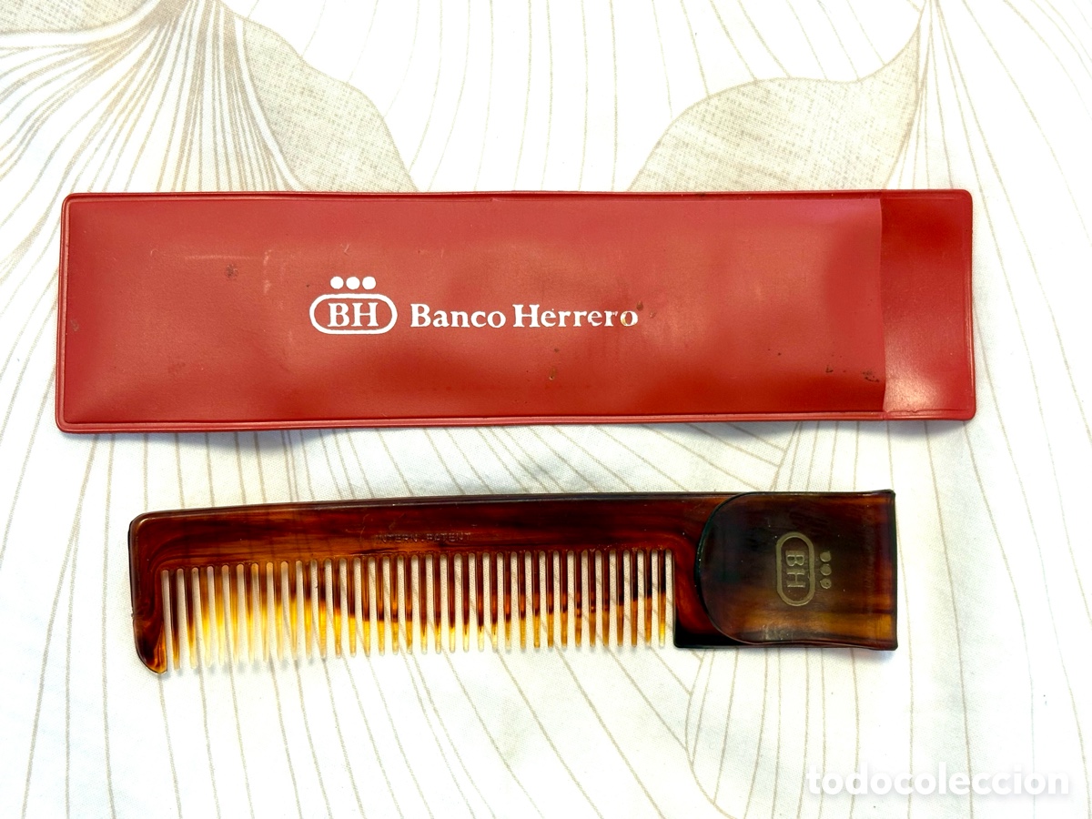 Coleccionismo: A&ntilde;os 70 Peine de Carey Vintage &rdquo;Banco Herrero&rdquo; con Funda Original - Obsequio Publicitario Bancario