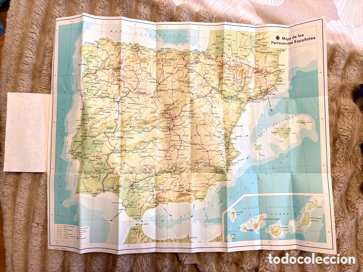 Coleccionismo: Mapa Desplegable Renfe 1982 &bull; Talgo Virgen del Yugo &bull; Con Callejeros &bull; Impecable