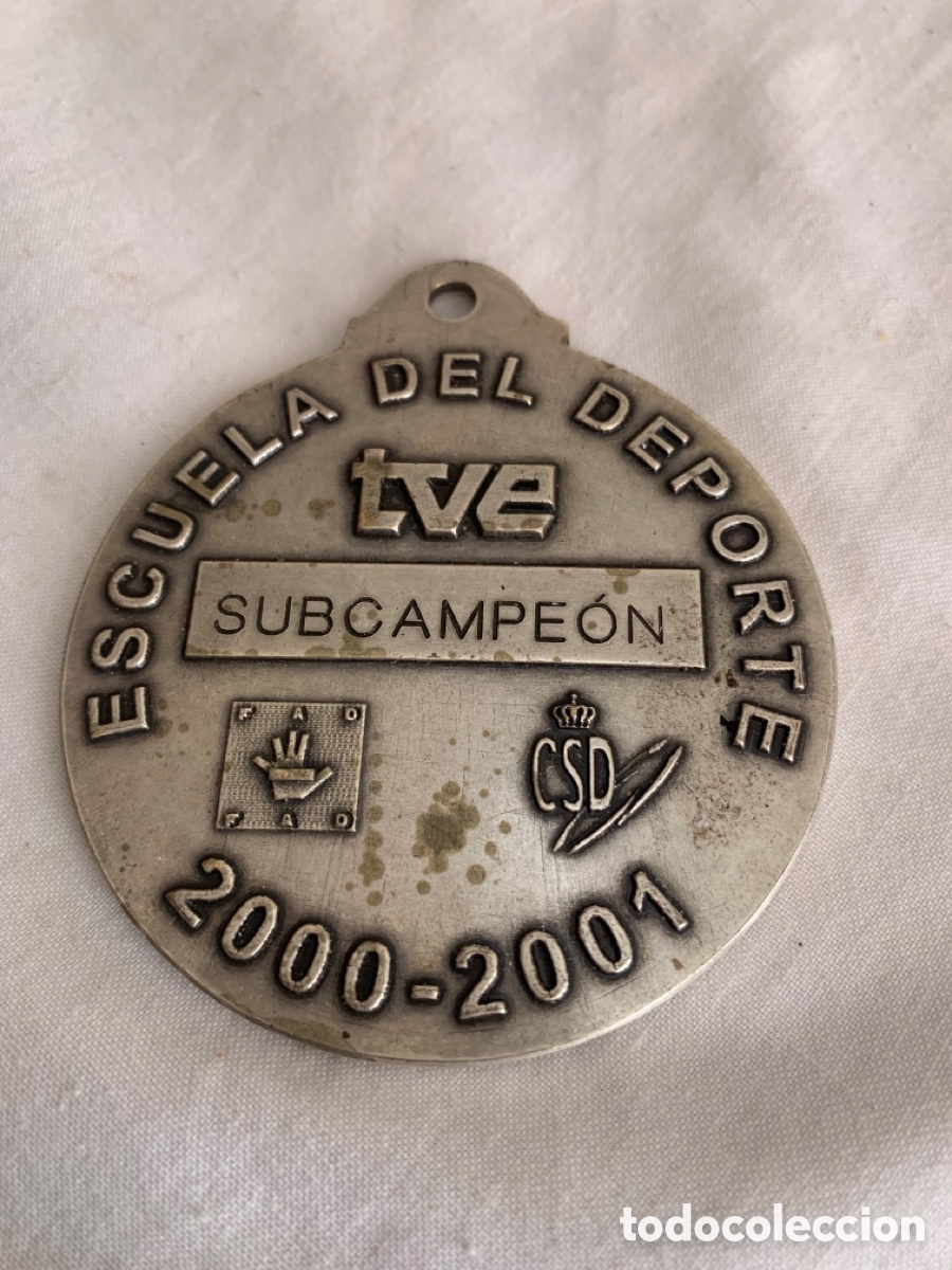 Coleccionismo: Medalla Escuela Deporte TVE subcampe&oacute;n 2000-2001