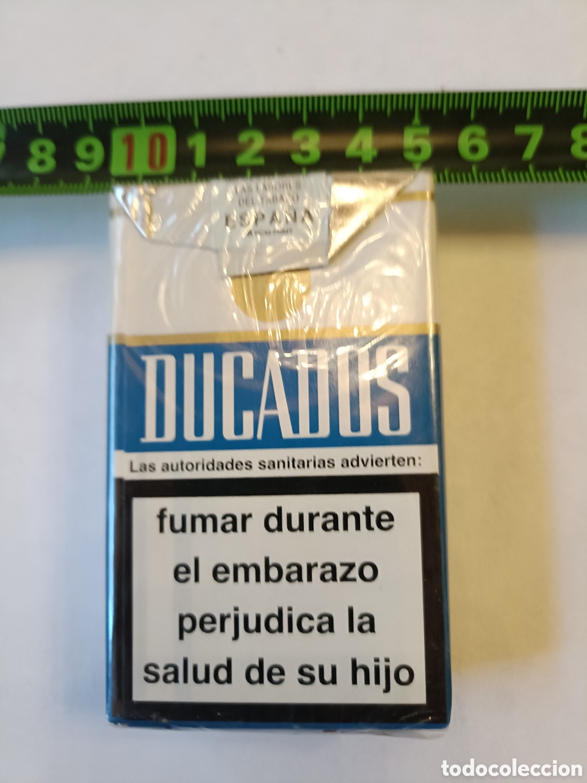 Coleccionismo: Ducados negro coleccion defecto fabricaci&oacute;n