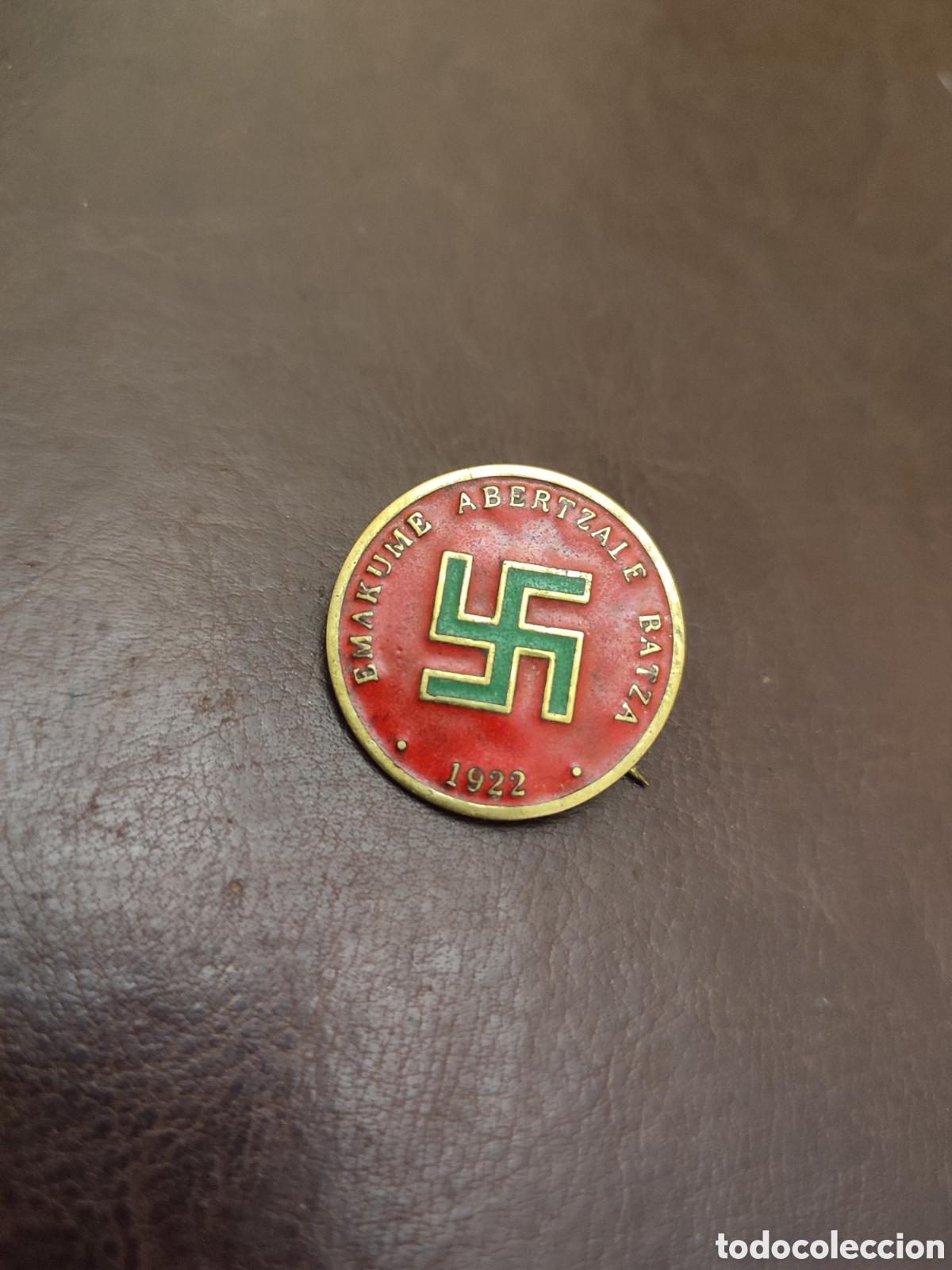 Coleccionismo: Rar&iacute;simo y &uacute;nico insignia PNV Euskadi Pa&iacute;s Vasco Emakume Abertzale Batza 1922 guerra